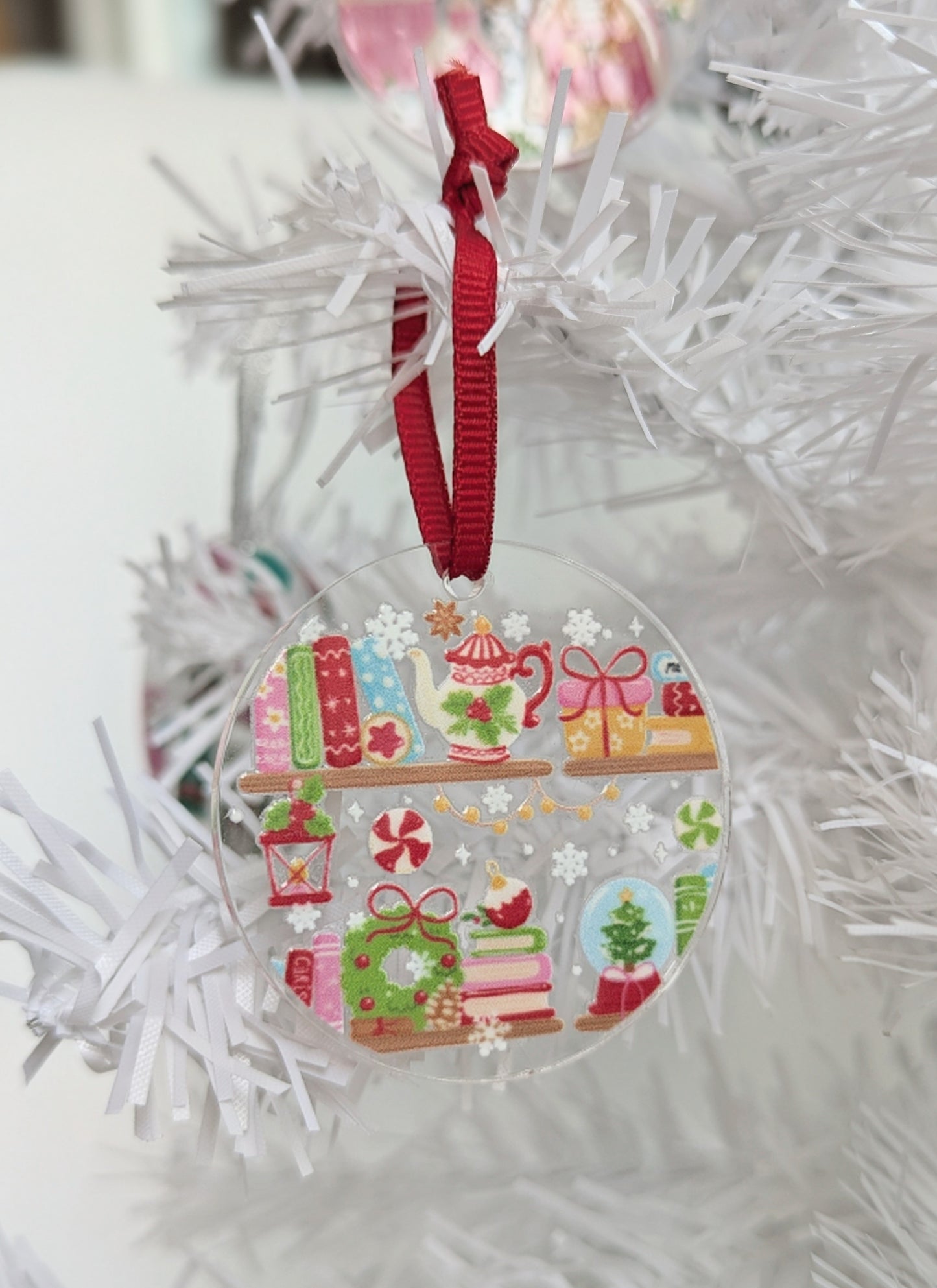 Christmas Bookshelf Ornament