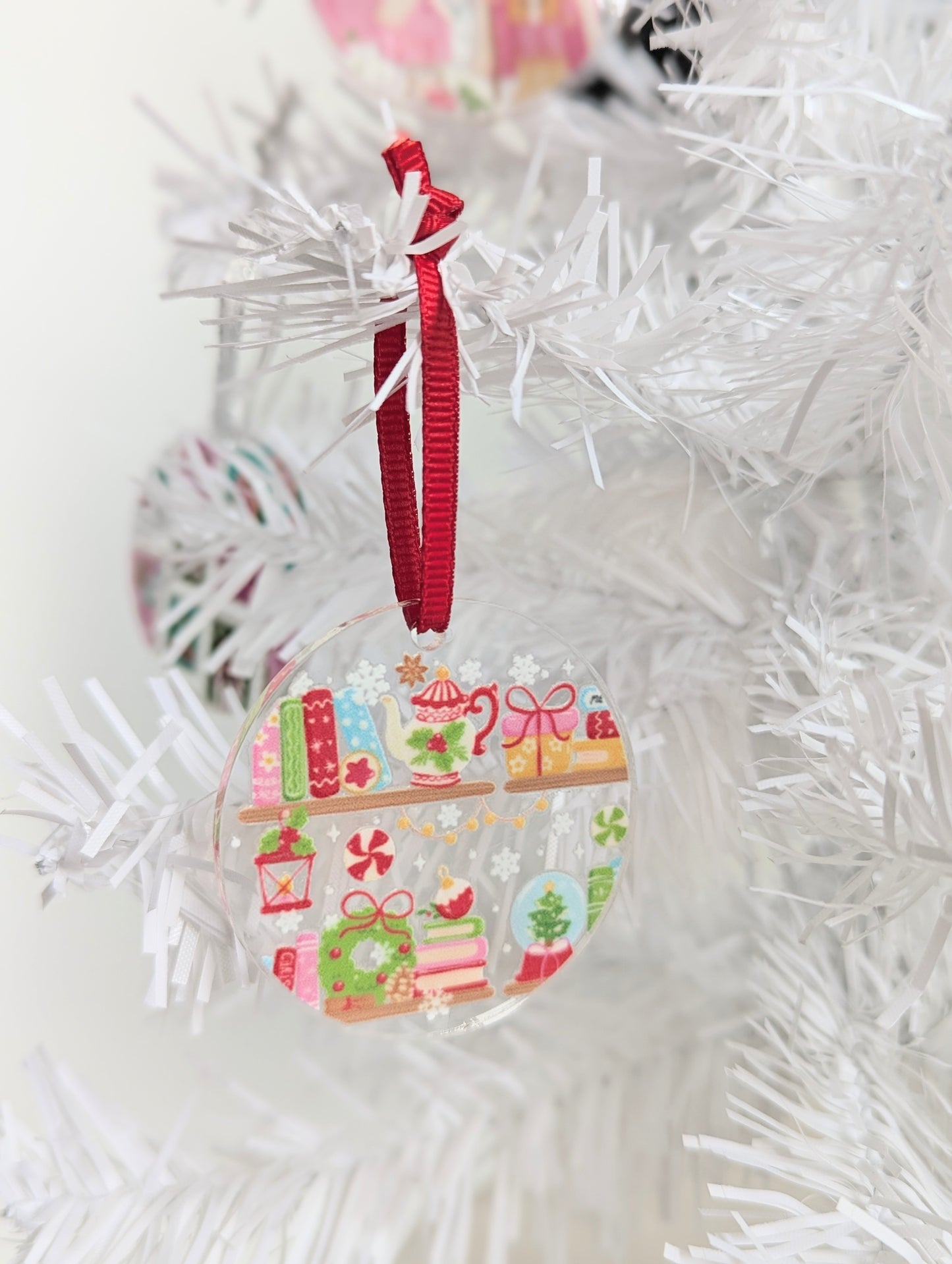 Christmas Bookshelf Ornament